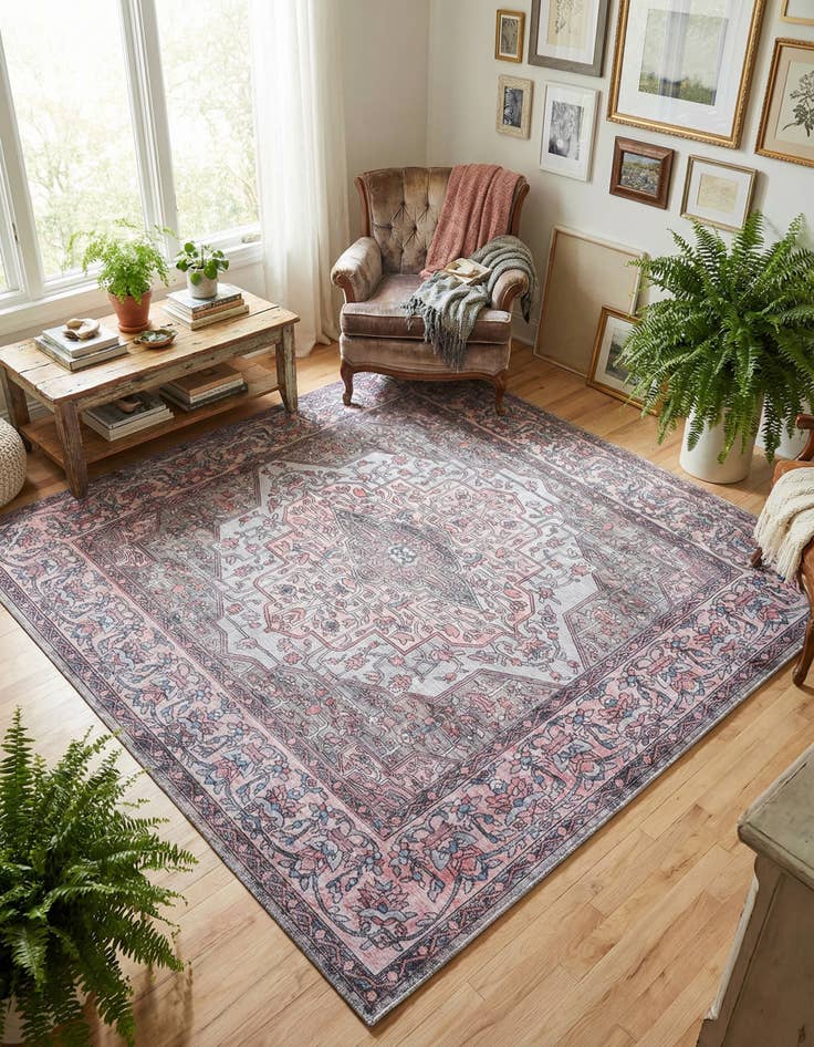 Detail image of 7' 10 x 7' 10  Washable Mangata Square Rug