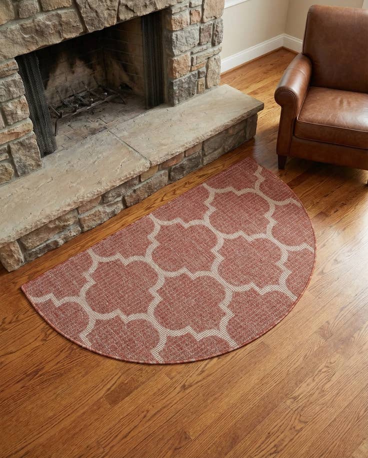 Detail image of 2' 7 x 4' Easy-Clean Lattice Indoor / Outdoor Hearth Rug