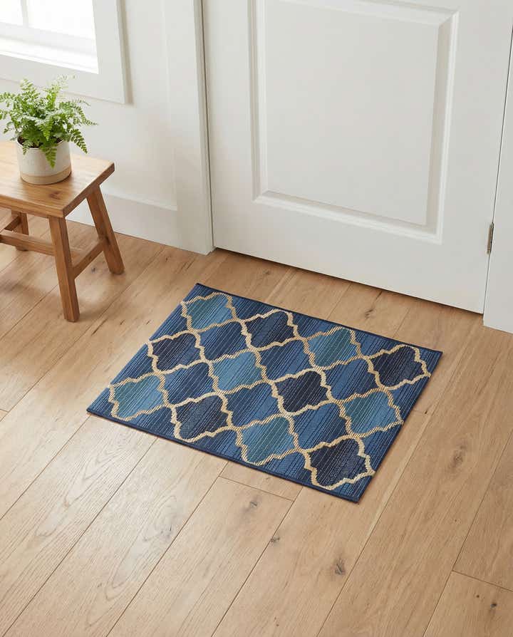 2' 2 x 3' Easy-Clean Trellis Indoor / Outdoor Rug