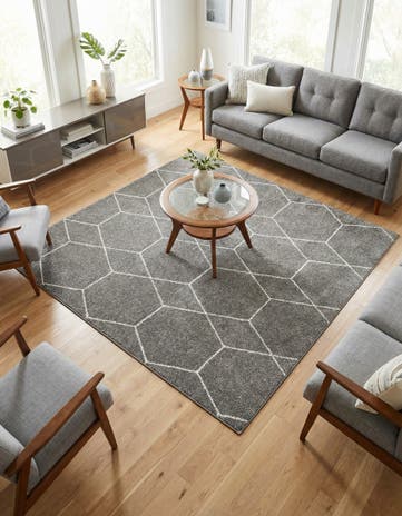 7' x 7' Lattice Frieze Square Rug
