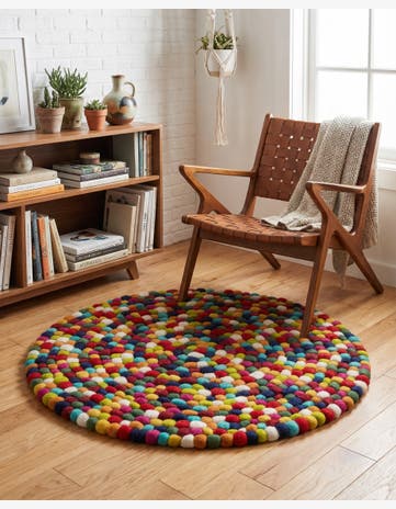 3' 3 x 3' 3 Felt Ball Wool Round Rug