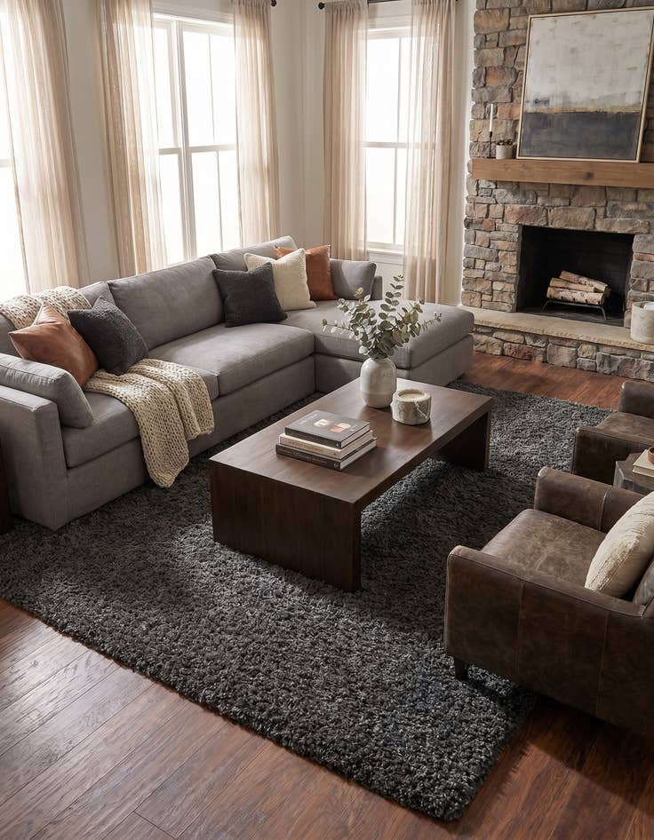 Detail image of 10' x 13' Zermatt Shag Rug