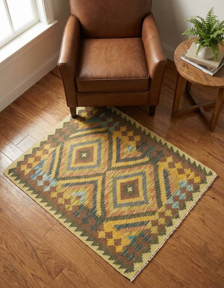 Detail image of 3' 2 x 3' 10 Hand Woven Kilim Maymana Wool Square Rug