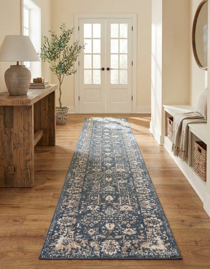 Detail image of 2' 7 x 13' Oregon Runner Rug