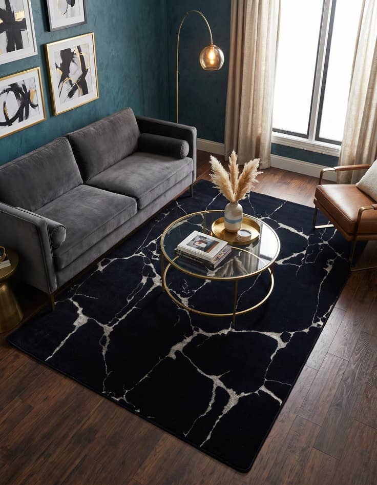 Detail image of 4' x 6' Vogue Geo Rug