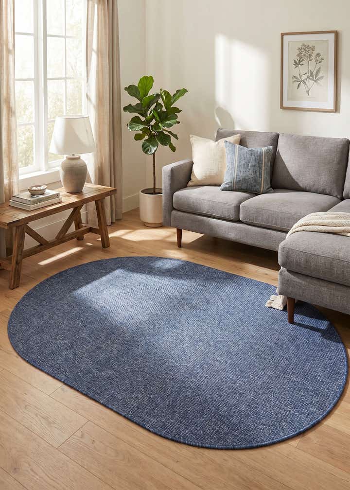 4' x 6' Easy-Clean Solid Indoor / Outdoor Oval Rug