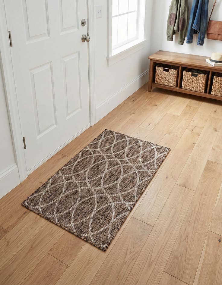 Detail image of 2' x 3' Washable Lattice Indoor / Outdoor Rug