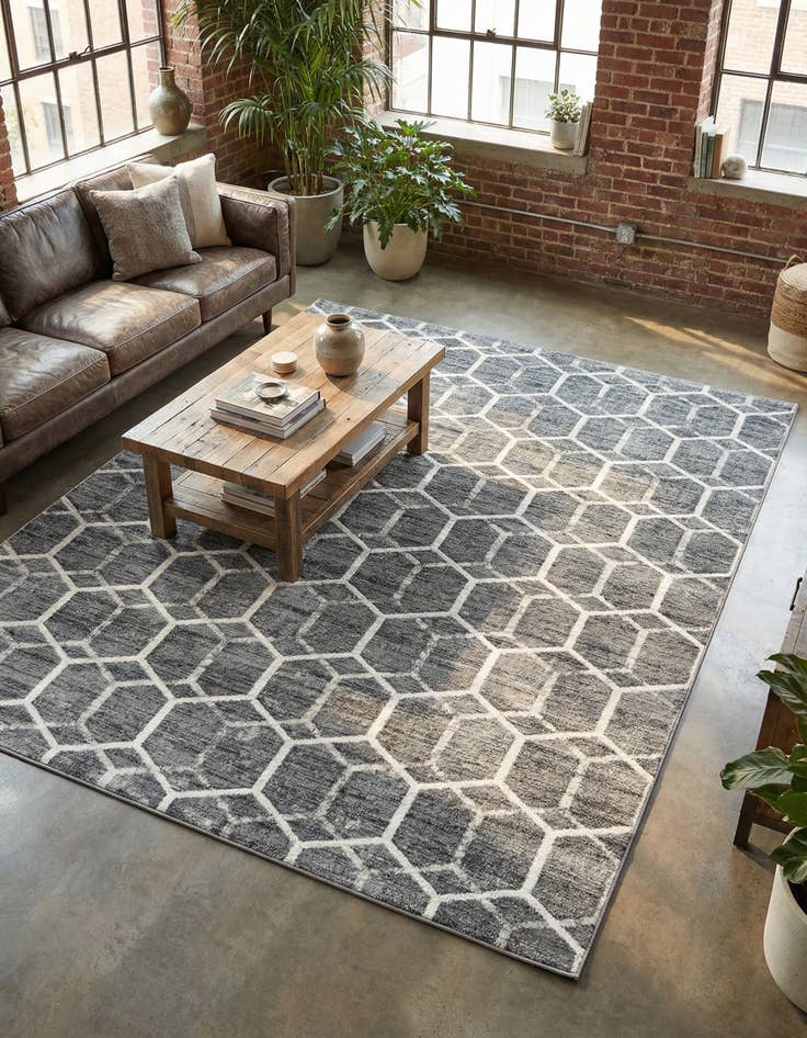 Detail image of 8' x 10' Lattice Trellis Rug