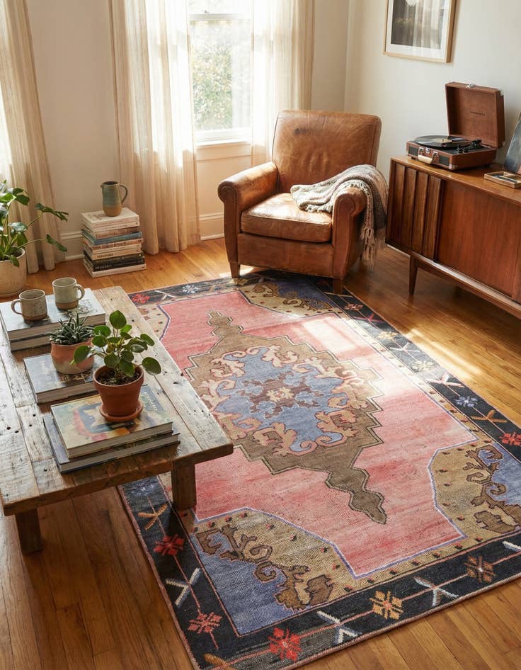 Detail image of 5' x 8' Timeless Rug