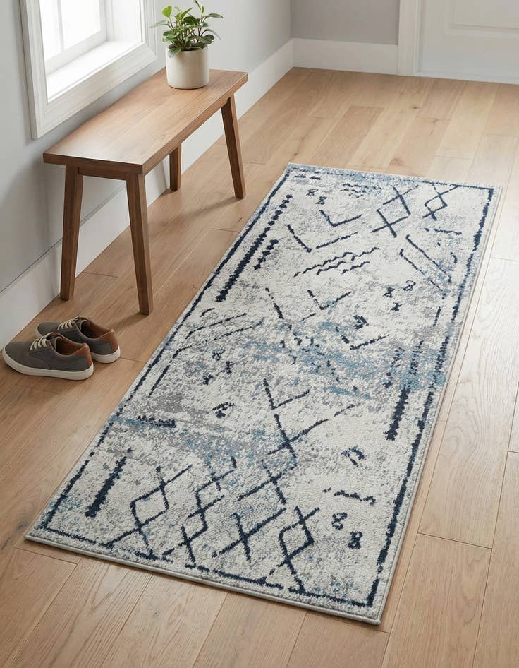 Detail image of 2' x 4' Kamala Washable Runner Rug
