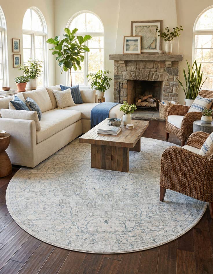 Detail image of 10' 2 x 10' 2 Newport Round Rug