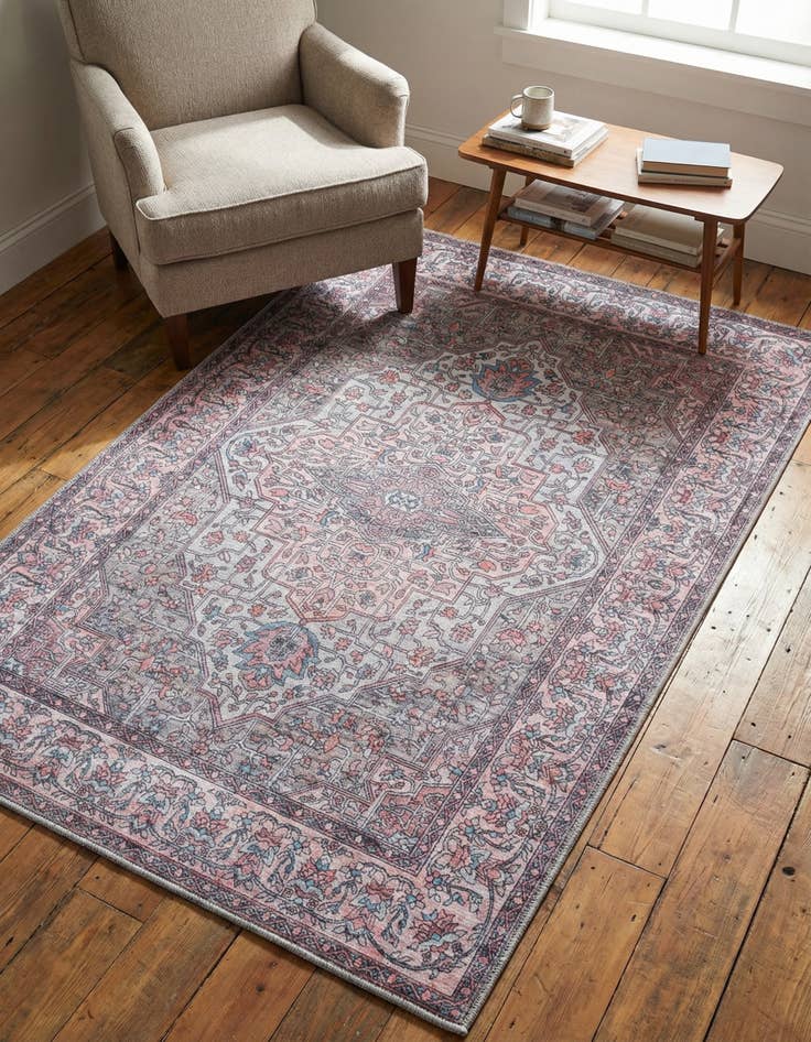 Detail image of 4' x 6'  Washable Mangata Rug