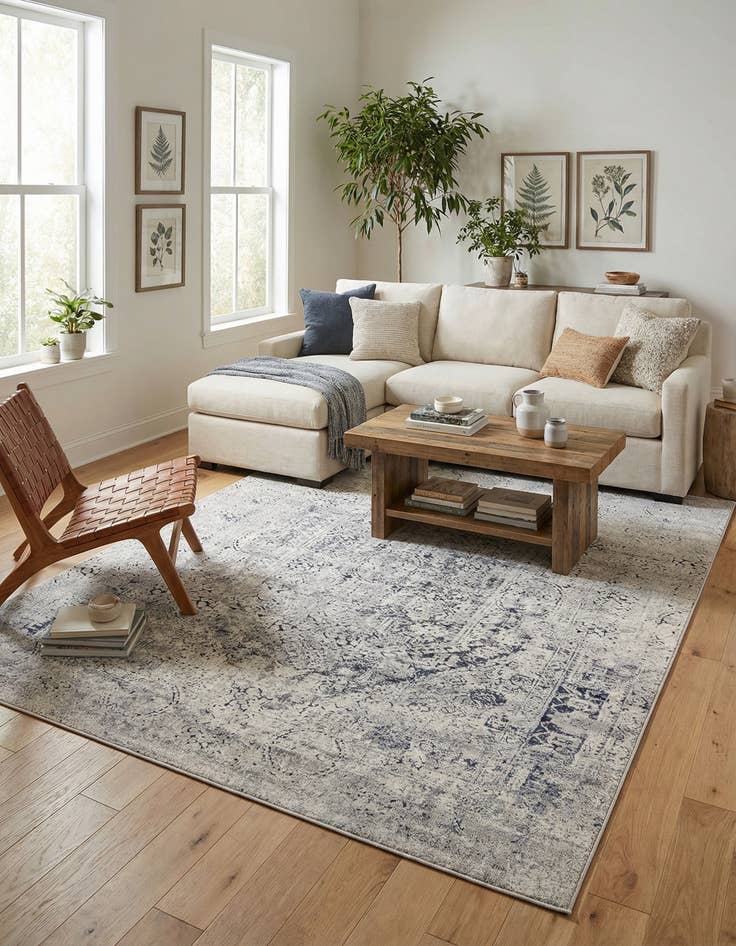 Detail image of 7' 10 x 10' Eliza Rug