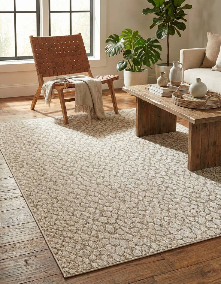 Detail image of 6' 1 x 9' Easy-Clean Safari Indoor / Outdoor Rug