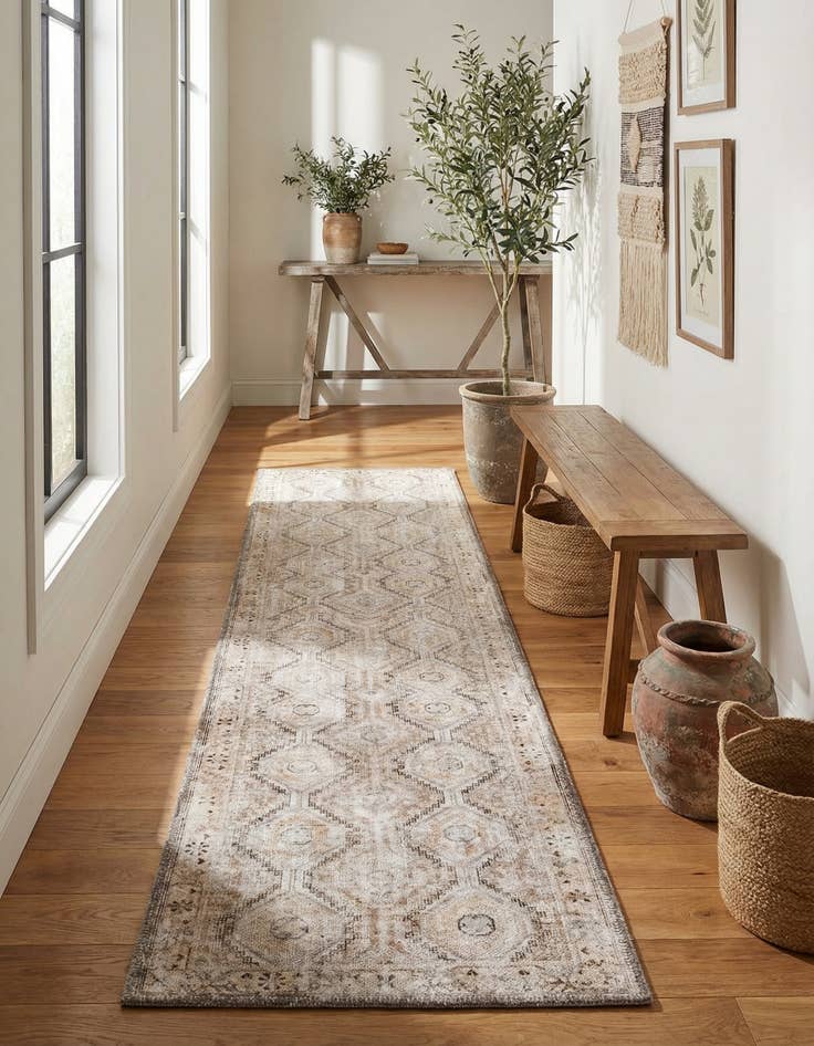 Detail image of 2' x 8' Yara Runner Rug