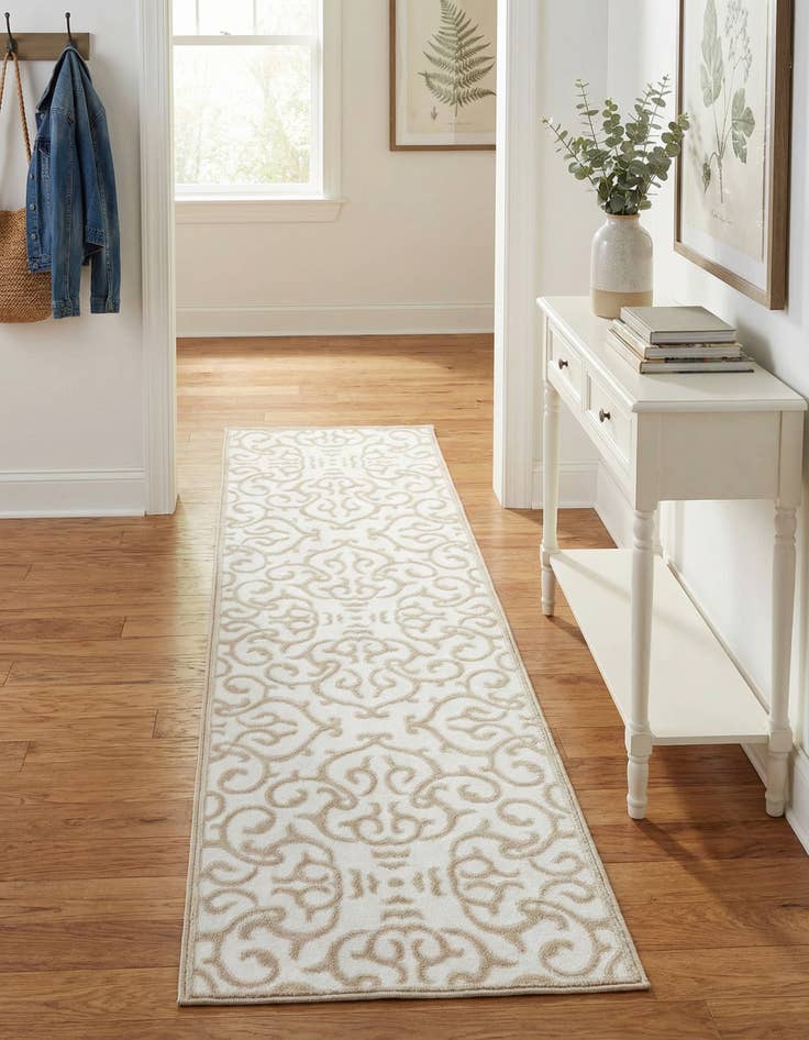 Detail image of 2' x 7' Himalaya Runner Rug