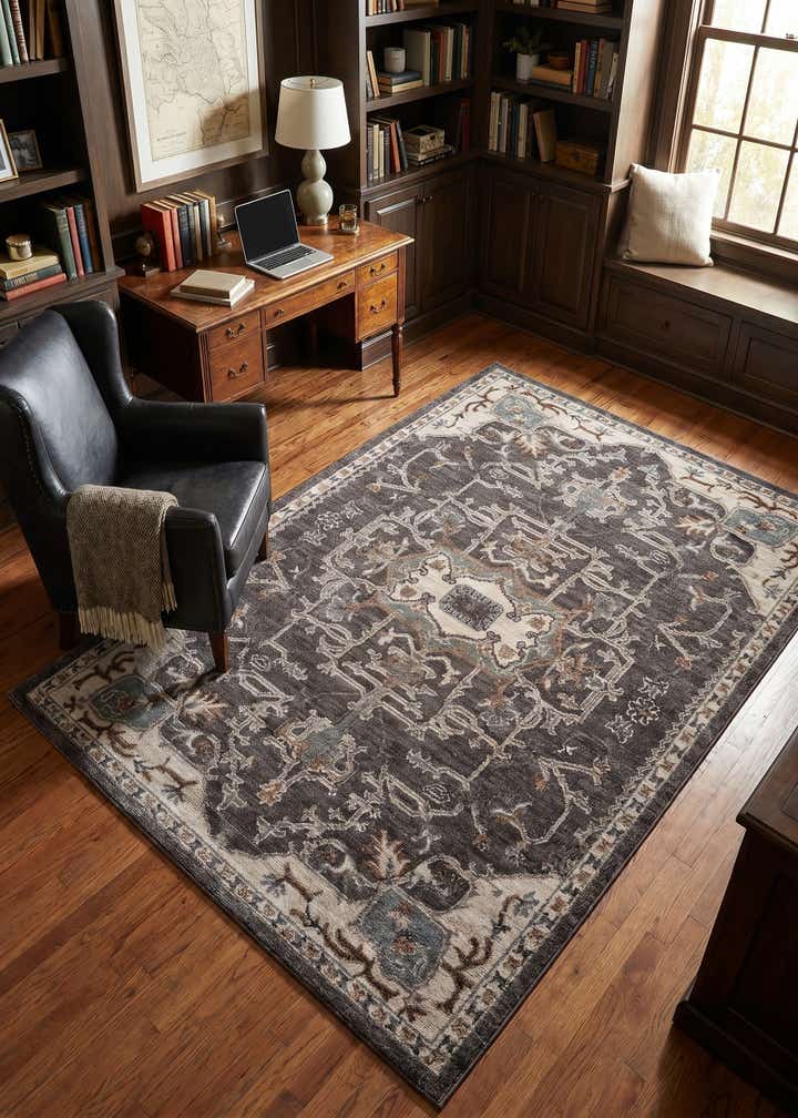 5' x 7' 7 Grand Tradition Rug