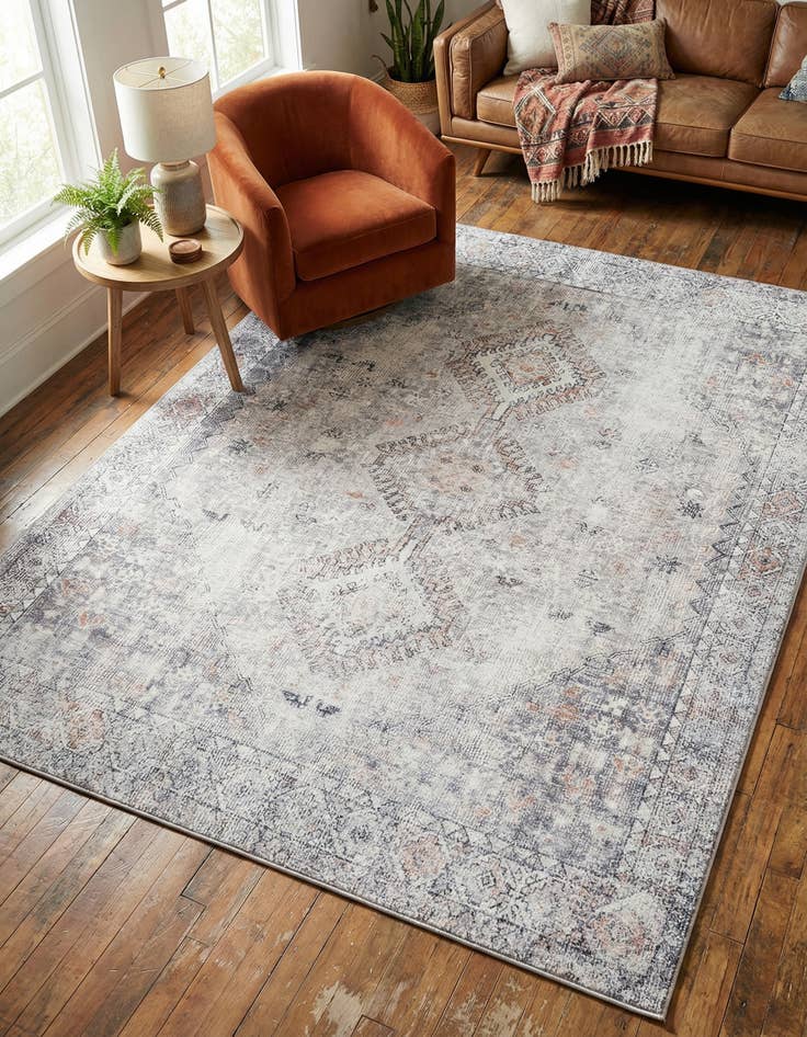 Detail image of 7' 10 x 10' Yara Rug