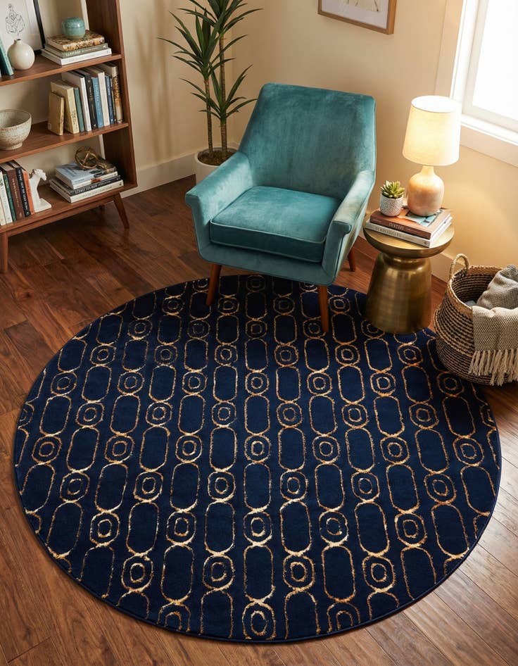 Detail image of 6' x 6' Vogue Geo Round Rug