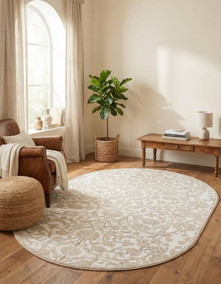 Detail image of 5' 3 x 8' Himalaya Oval Rug