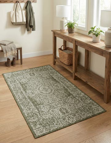 3' x 5' 3 Easy-Clean Traditional Indoor / Outdoor Rug
