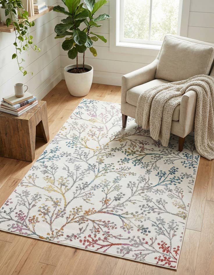 Detail image of 3' 3 x 5' 3 Blossom Rug