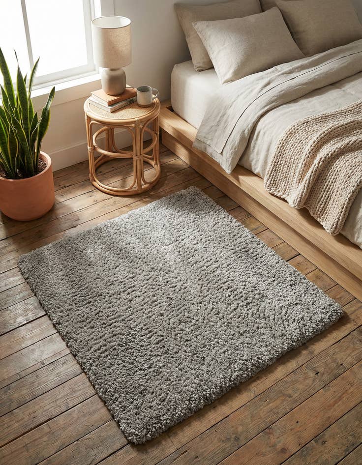 Detail image of 3' x 3' Zermatt Shag Square Rug