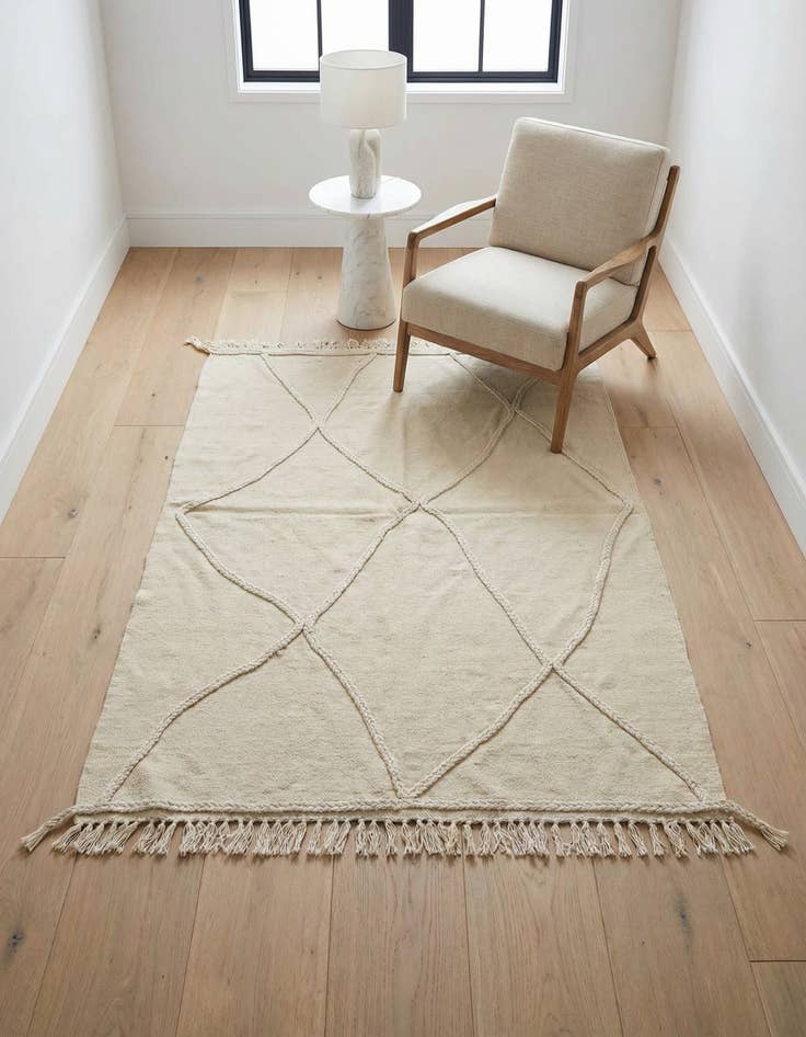 Detail image of 3' 6 x 5' Hand Woven Kilim Modern Wool Rug