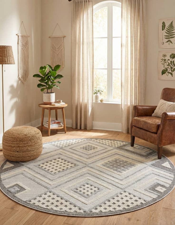 Detail image of 7' x 7' Arlo Round Rug