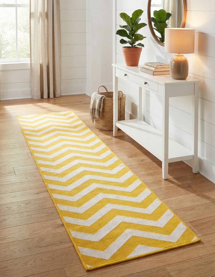 Detail image of 2' x 8'  Washable Coastal Indoor / Outdoor Runner Rug