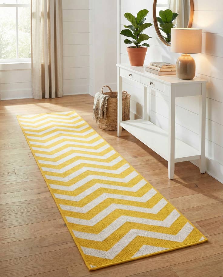 Detail image of 2' x 8' Easy-Clean Coastal Indoor / Outdoor Runner Rug