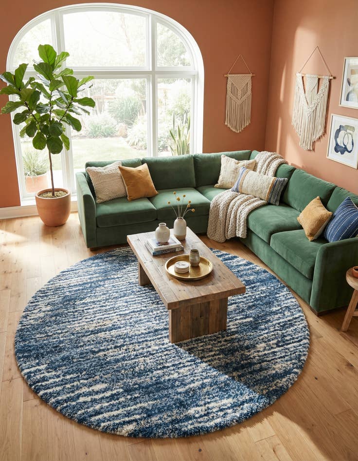 Detail image of 10' x 10' Serenity Shag Round Rug