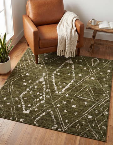 Green Grand Tradition Square Rug