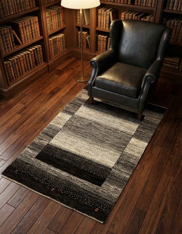 2' 7 x 3' 11 Hand Knotted Kashkuli Rug
