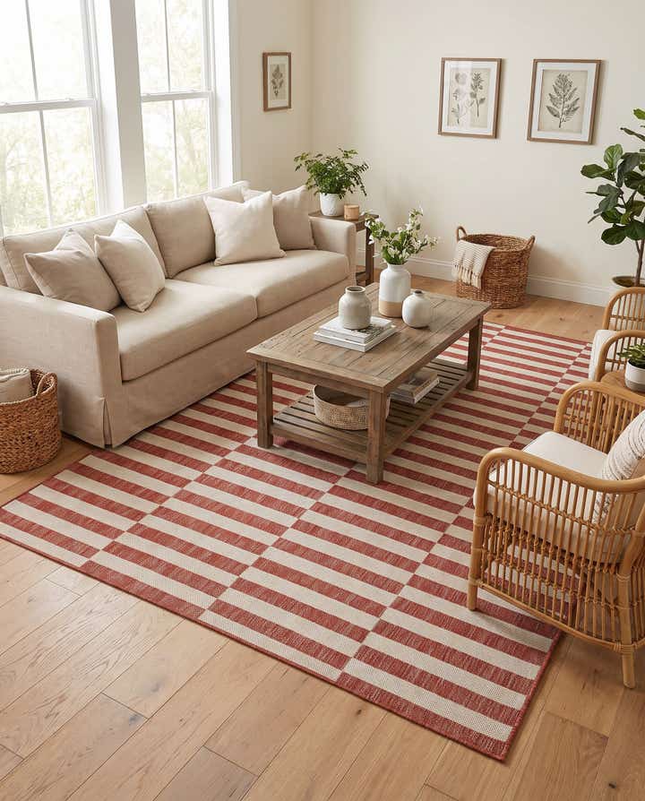 5' 3 x 8' Easy-Clean Ribbon Indoor / Outdoor Rug