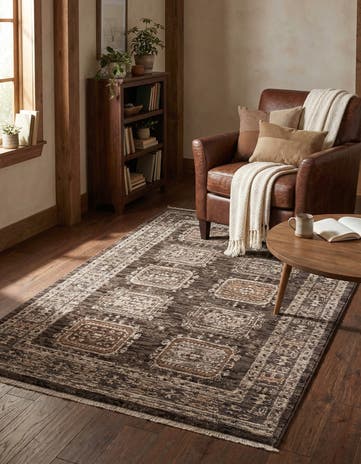 4' x 6' 3 Grand Tradition Rug