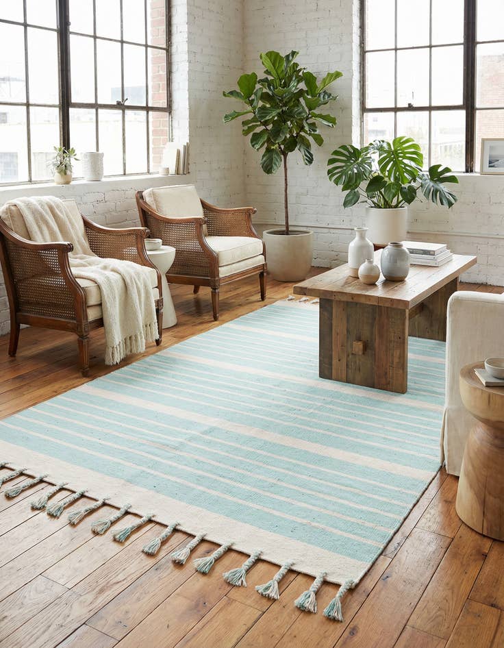 Detail image of 5' 1 x 8' Hand Woven Chindi Cotton Rug