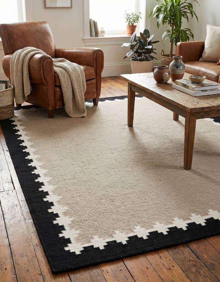 Detail image of 7' 10 x 10'  Hand Woven Kilim Wool Rug