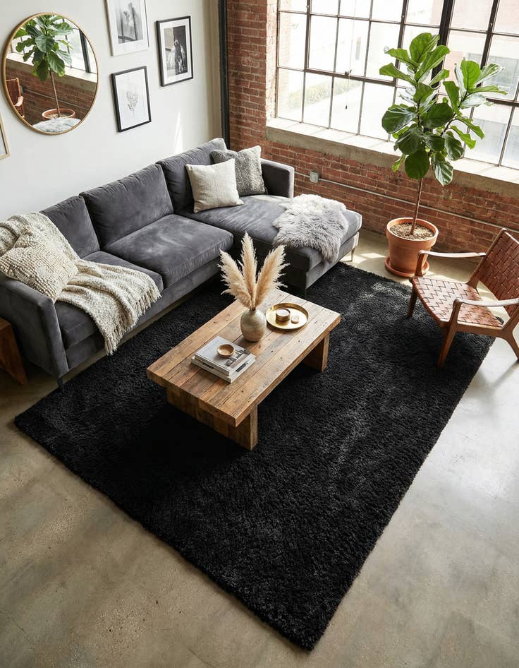 Detail image of 8' x 10' Everyday Shag Rug