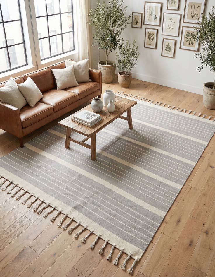 Detail image of 8' x 10'  Hand Woven Chindi Cotton Rug