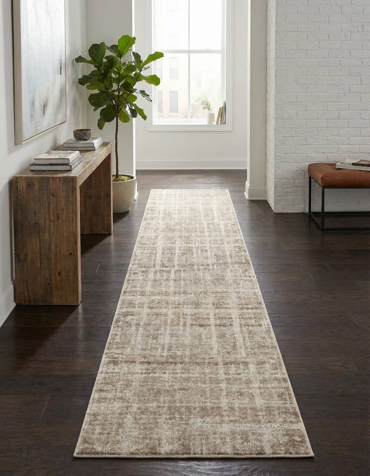 Detail image of Jill Zarin 2' 7 x 14' Uptown Lexington Avenue Runner Rug