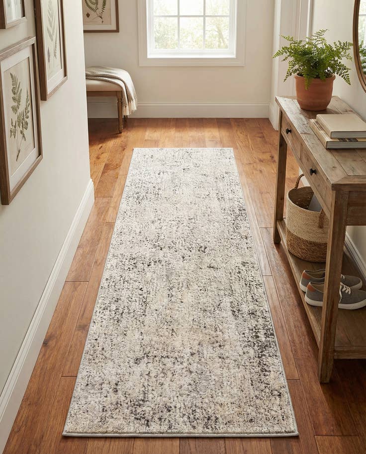 Detail image of 2' 2 x 6' Caspian Runner Rug