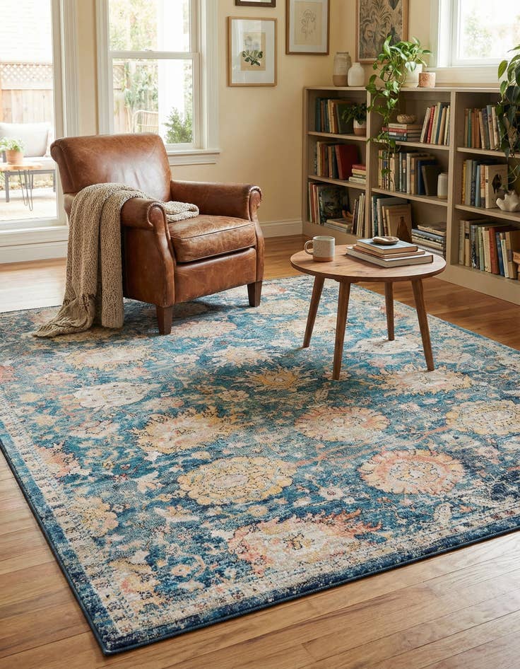 Detail image of 7' 10 x 10' 2 Lola Rug