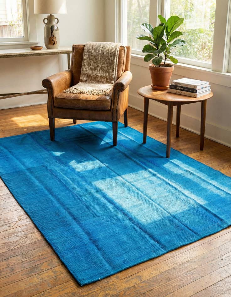 Detail image of 3' 11 x 5' 8 Hand Woven Kilim Modern Wool Rug