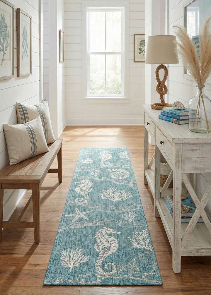 2' x 8' Easy-Clean Coastal Indoor / Outdoor Runner Rug