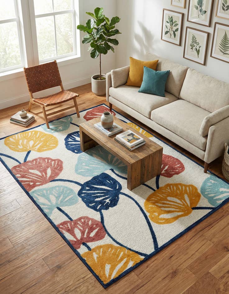 Detail image of 7' x 10'  Washable Belize Indoor / Outdoor Rug