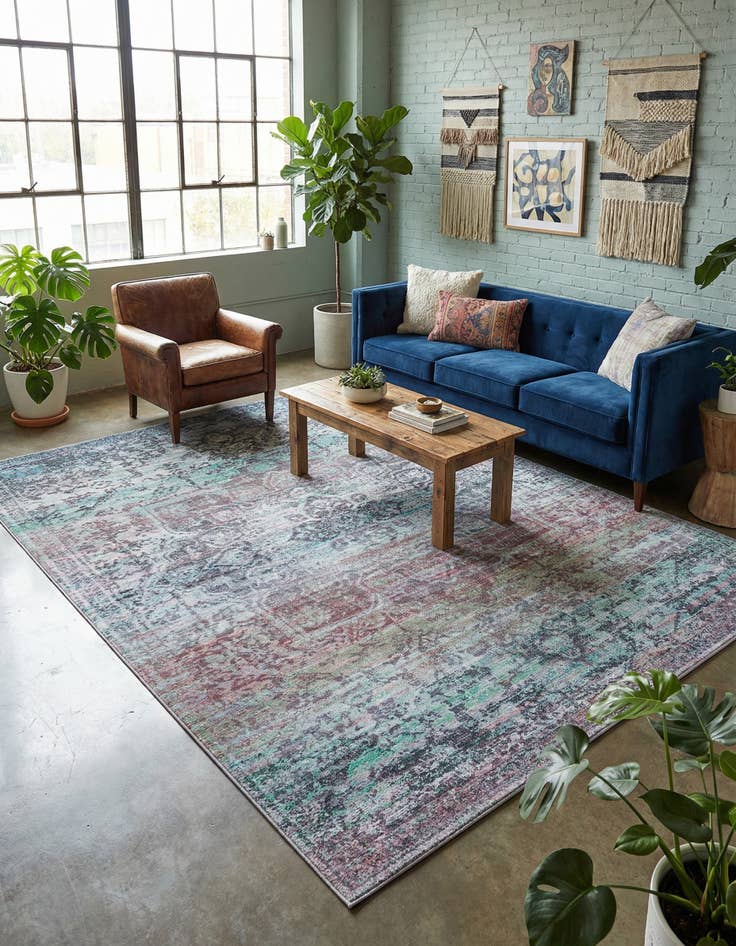 Detail image of 9' 2 x 12'  Washable Renaissance Rug