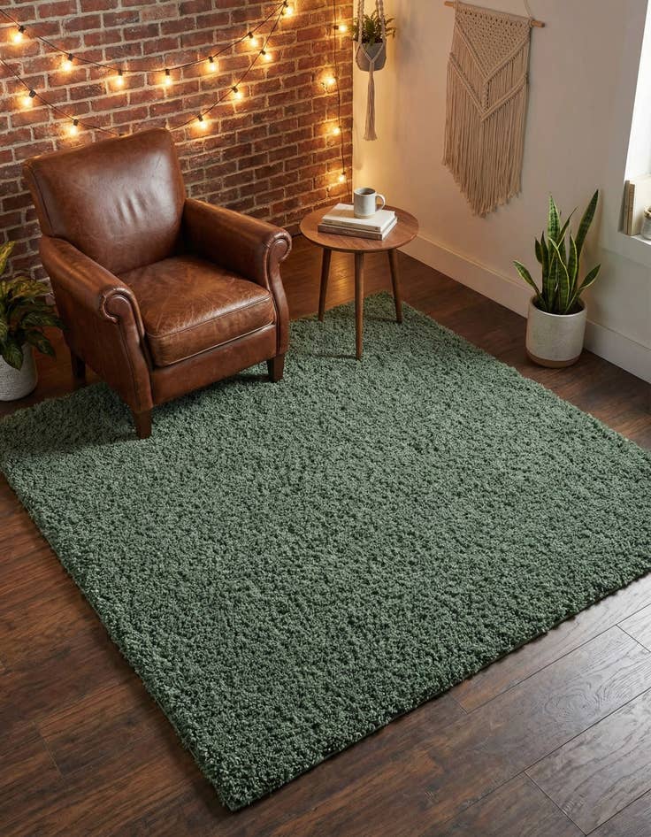 Detail image of 5' x 5' Everyday Shag Square Rug