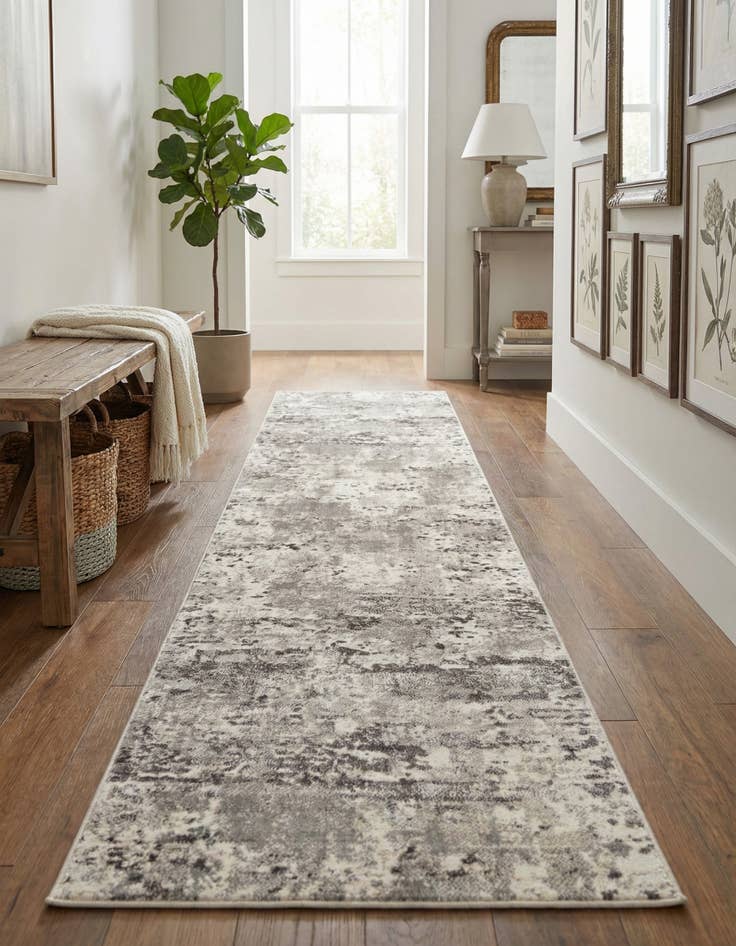 Detail image of 2' 7 x 10' Aurora Runner Rug