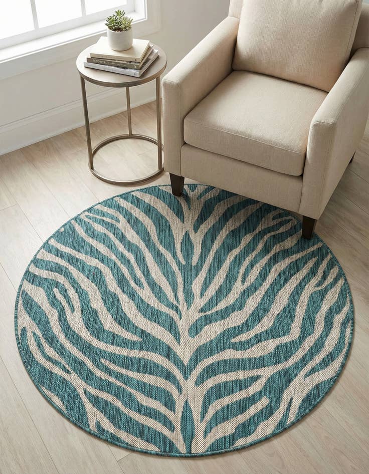 Detail image of 4' x 4' Washable Safari Indoor / Outdoor Round Rug
